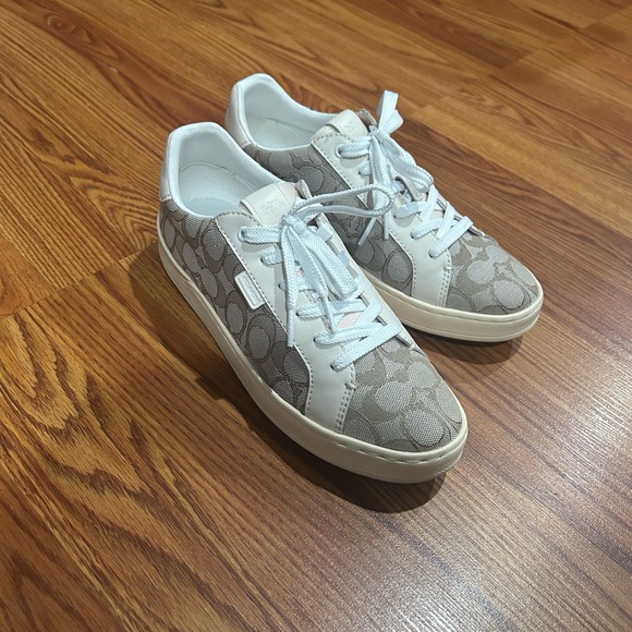 7.5 coach sneakers - Picture 1 of 1